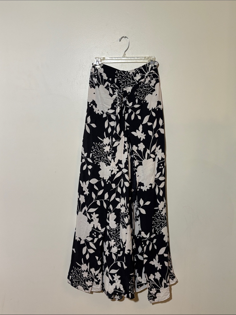 Hutch Anthropologie Black & White Floral Palazzo Wrap Pants